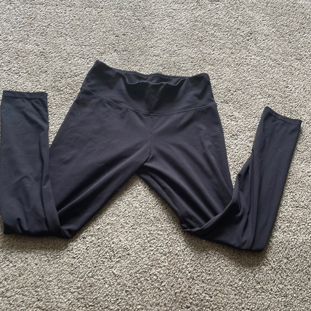 Black leggings